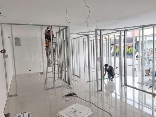 บริษัทรับออกแบบตกแต่งภายใน ออฟฟิศ โชว์รูม ร้านค้า interior design
